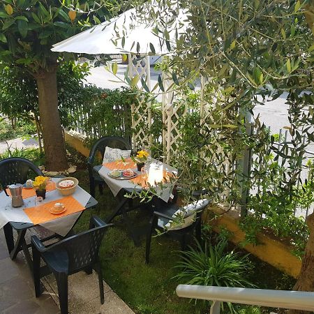 Casa Loren Πέζαρο Εξωτερικό φωτογραφία