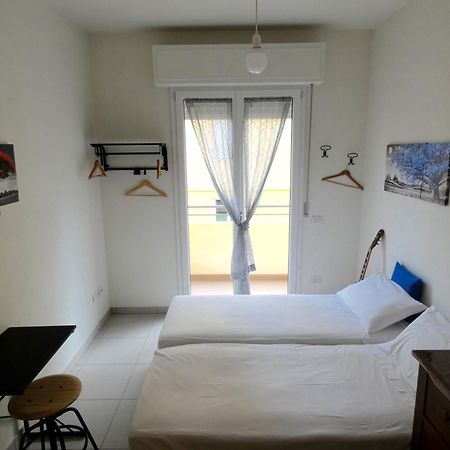 Casa Loren Πέζαρο Εξωτερικό φωτογραφία
